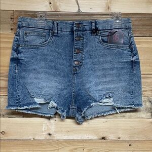 No Boundaries size 13 Medium Wash Jean Shorts with Frayed Hem and Button Fly